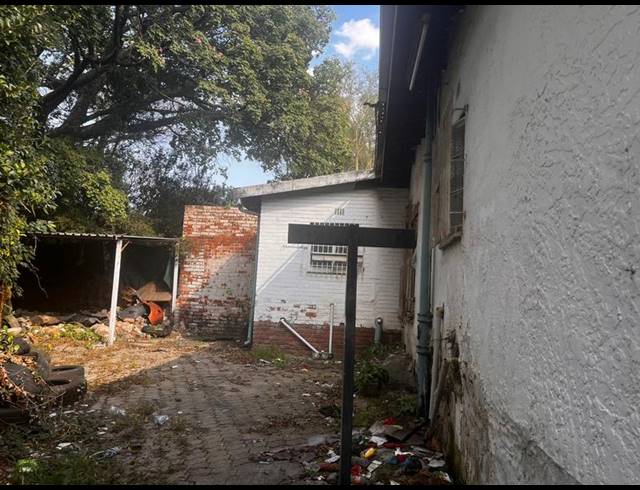 5 BEDROOM HOUSE FOR SALE IN WEST TURFFONTEIN